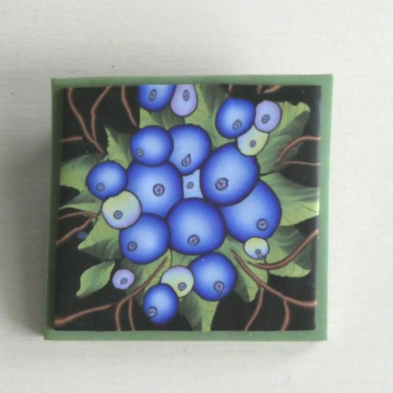 BLUEBERRIES CLAY PIN,PAPER MOON,BLUEBERRIES CLAY PIN