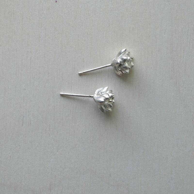BLOSSOM POST EARRINGS 6,BLOOM STUDIO