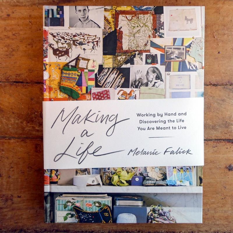 MAKING A LIFE,WORKMAN PUBLISHING,9781579657444
