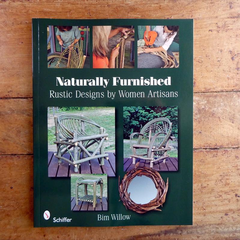 NATURALLY FURNISHED: RUSTIC DESIGNS BY WOMEN ARTISANS,SCHIFFER PUBLISHING,9780764333255