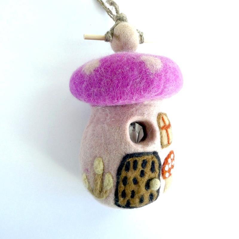 FELT BIRDHOUSE: MAGIC MUSHROOM,DZI HANDMADE,484-078