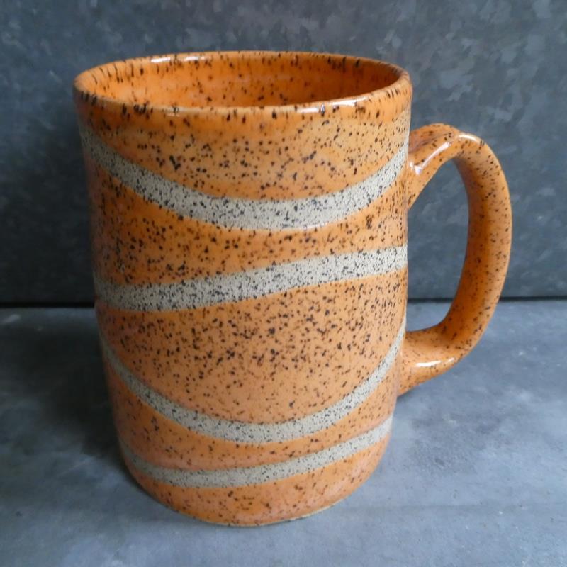 WAVE MUG TALL: ORANGE,EG DESIGNS MAINE,TALL WAVE MG ORANGE