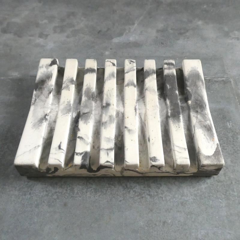 CONCRETE MODERN SOAP DISH: BLACK AND WHITE,BOUJEEBEE,MODERN SOAP GILDED