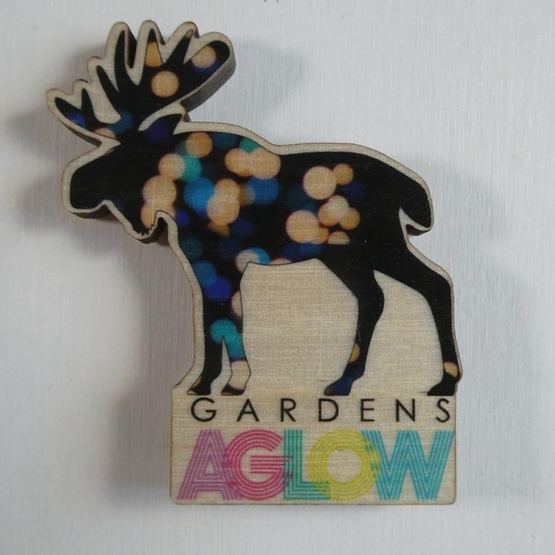 GARDENS AGLOW WOODEN MOOSE MAGNET,INGENEIUS